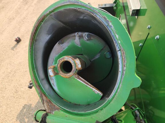 2017 J&M 1112-20 Grain Cart