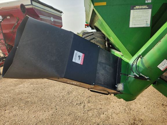 2017 J&M 1112-20 Grain Cart