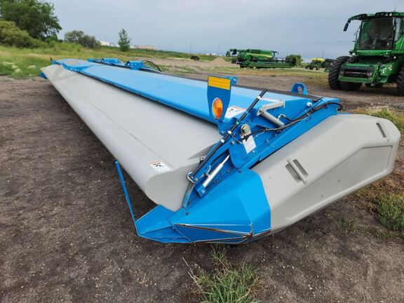 2020 Shelbourne XCV42 Header Combine