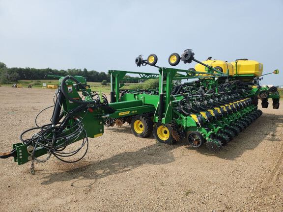2024 John Deere DB66 Planter