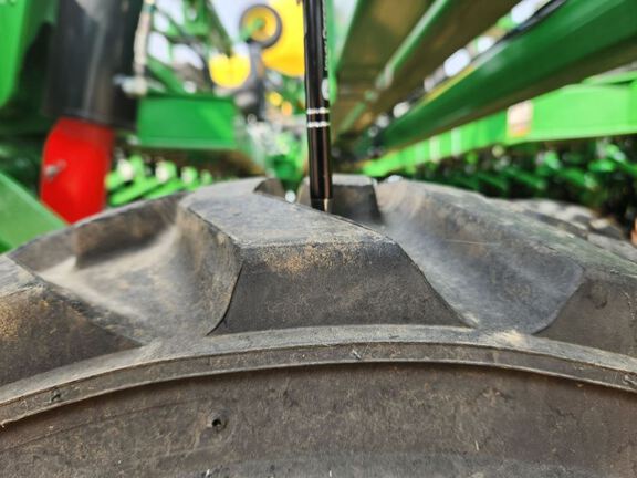 2024 John Deere DB66 Planter