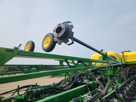 2024 John Deere DB66 Planter