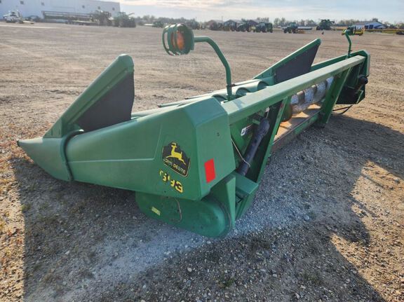 1998 John Deere 693 Header Corn Head