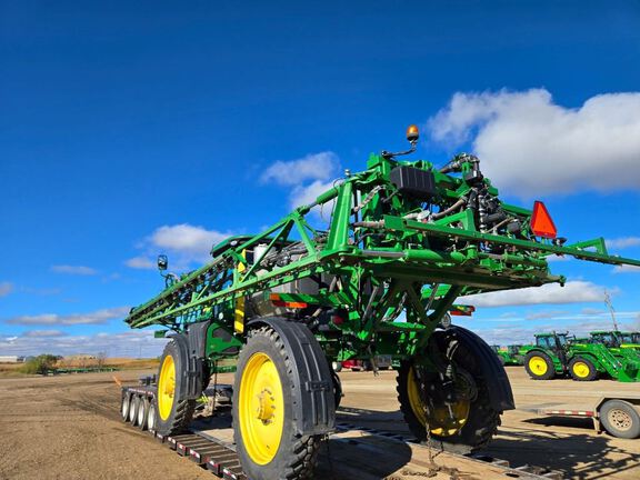 2020 John Deere R4038 Sprayer/High Clearance
