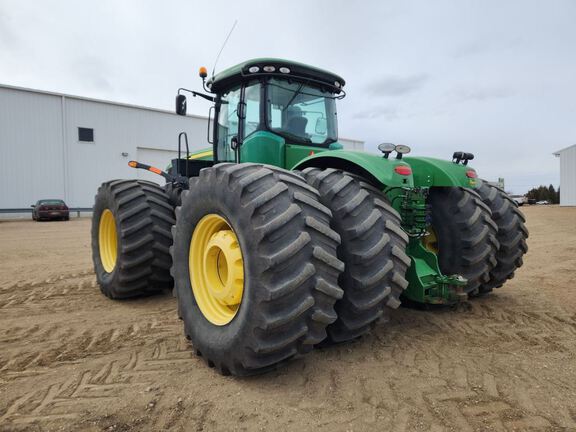 2012 John Deere 9560R Tractor 4WD