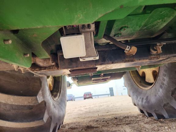 2012 John Deere 9560R Tractor 4WD