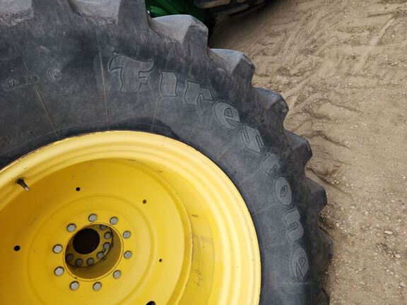 2012 John Deere 9560R Tractor 4WD