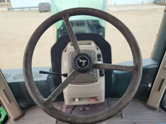 2012 John Deere 9560R Tractor 4WD