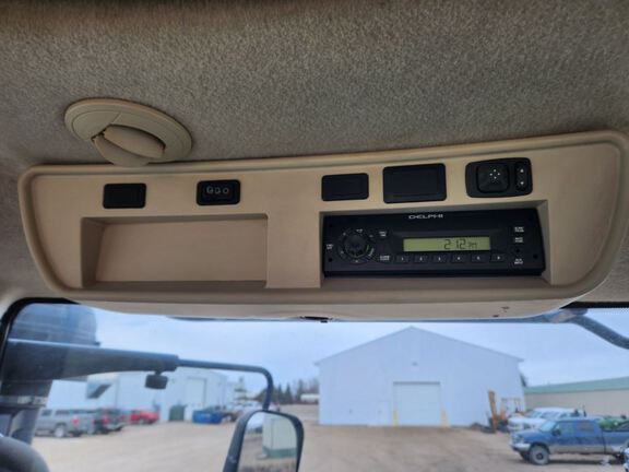 2012 John Deere 9560R Tractor 4WD