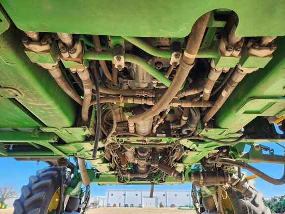 2020 John Deere R4038 Sprayer/High Clearance