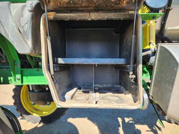 2020 John Deere R4038 Sprayer/High Clearance