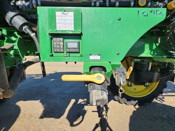 2020 John Deere R4038 Sprayer/High Clearance