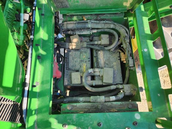 2020 John Deere R4038 Sprayer/High Clearance