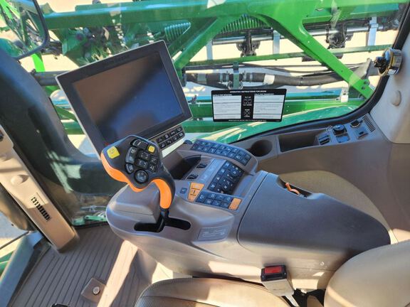 2020 John Deere R4038 Sprayer/High Clearance