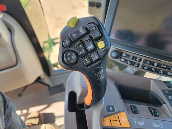 2020 John Deere R4038 Sprayer/High Clearance