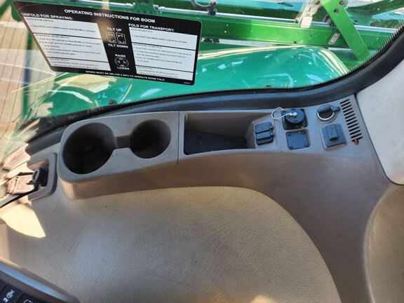 2020 John Deere R4038 Sprayer/High Clearance