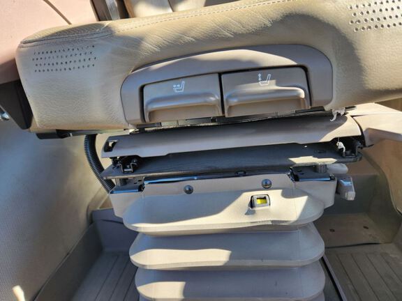 2020 John Deere R4038 Sprayer/High Clearance