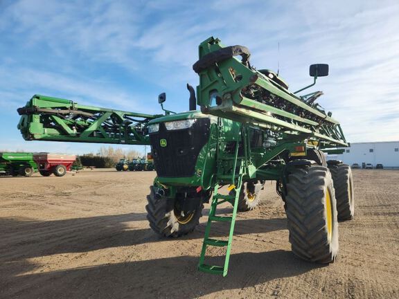 2014 John Deere R4038 Sprayer/High Clearance