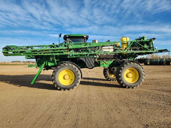 2014 John Deere R4038 Sprayer/High Clearance