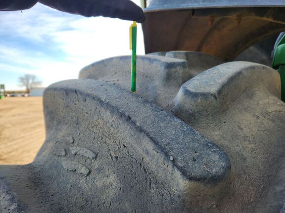 2014 John Deere R4038 Sprayer/High Clearance