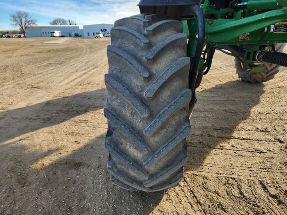 2014 John Deere R4038 Sprayer/High Clearance