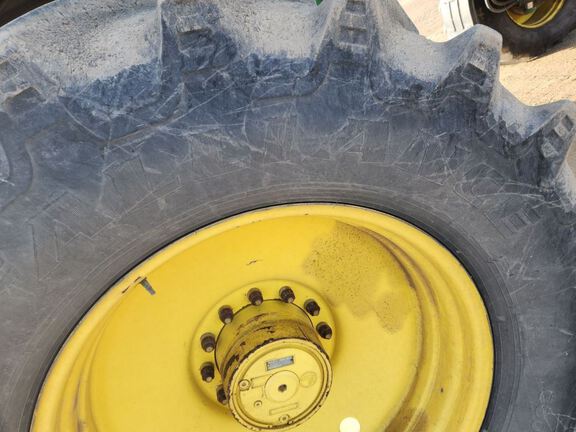 2014 John Deere R4038 Sprayer/High Clearance