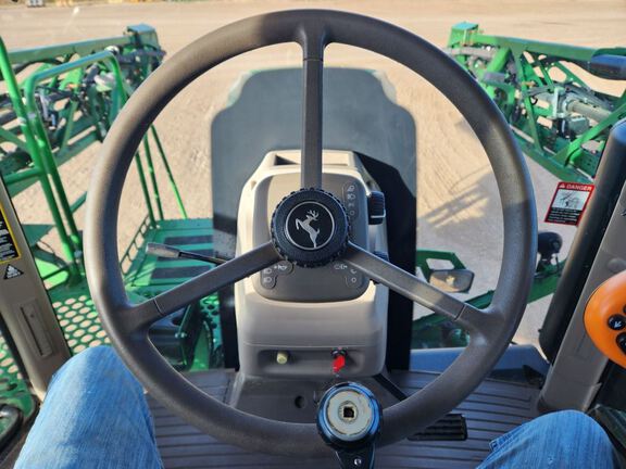 2014 John Deere R4038 Sprayer/High Clearance