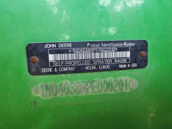 2014 John Deere R4038 Sprayer/High Clearance