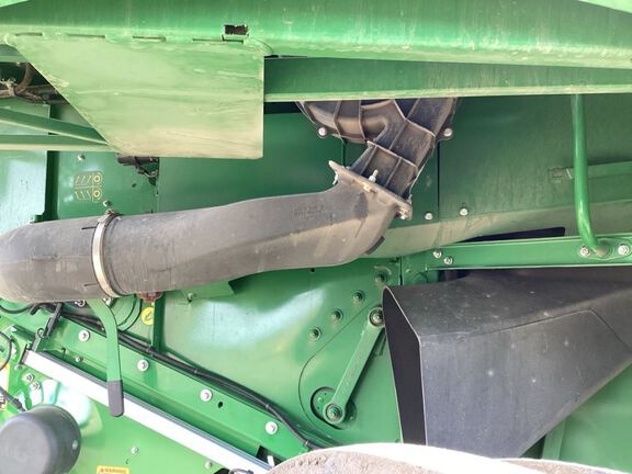 2023 John Deere S780 Combine