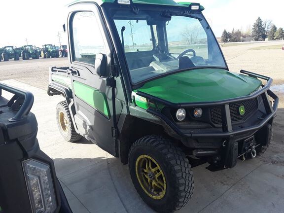 2022 John Deere 835R ATV
