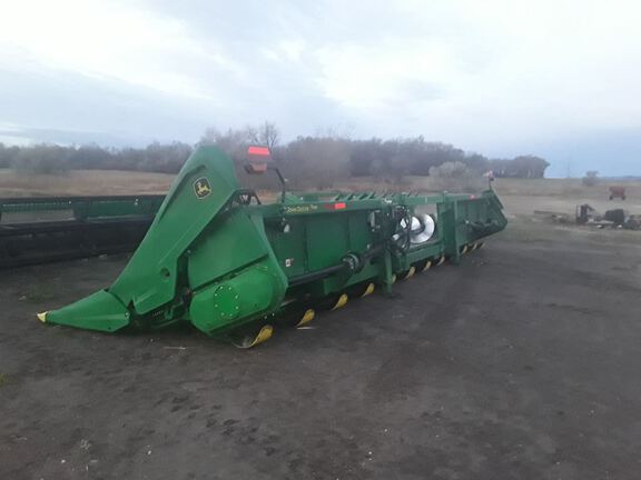 2023 John Deere C12R Header Corn Head
