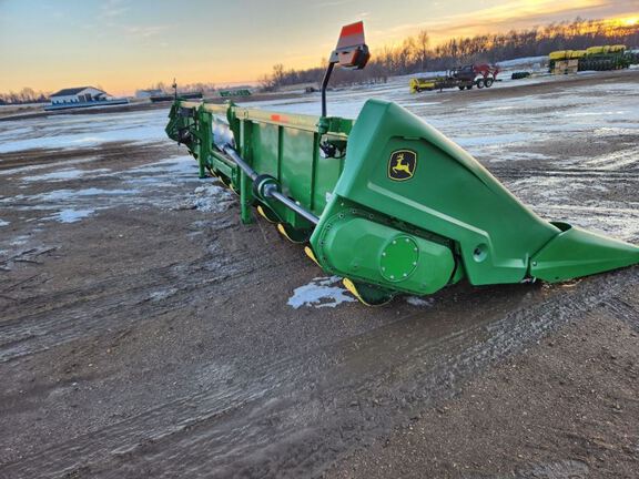 2023 John Deere C12R Header Corn Head