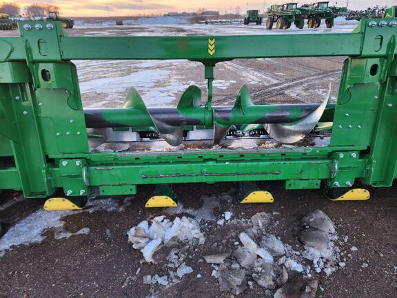 2023 John Deere C12R Header Corn Head