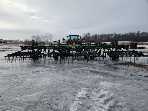 Summers DISK CHISEL Chisel Plow