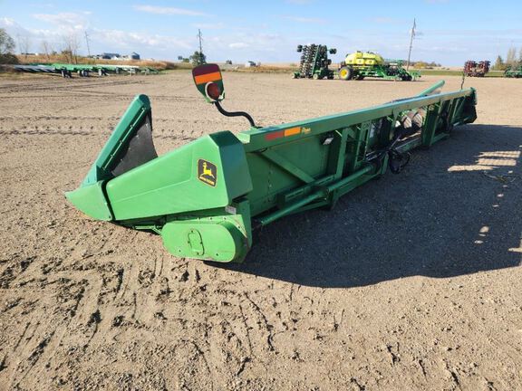 Misc 1820 Header Corn Head