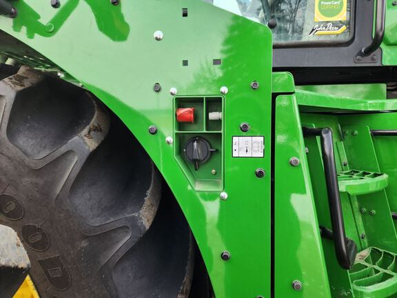 2024 John Deere 9R 640 Tractor 4WD