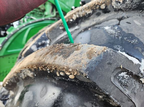 2024 John Deere 9R 640 Tractor 4WD