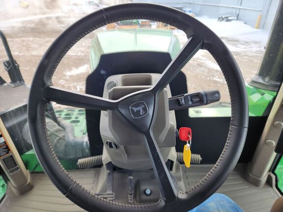 2024 John Deere 9R 640 Tractor 4WD