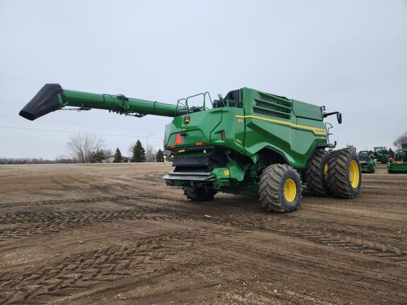 2021 John Deere X9 1000 Combine