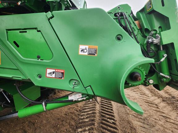 2021 John Deere X9 1000 Combine
