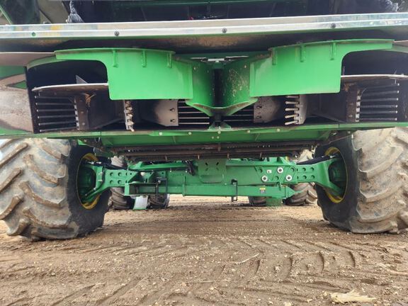 2021 John Deere X9 1000 Combine