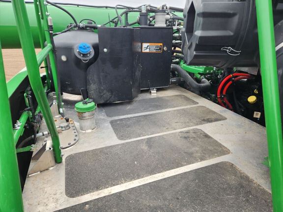 2021 John Deere X9 1000 Combine