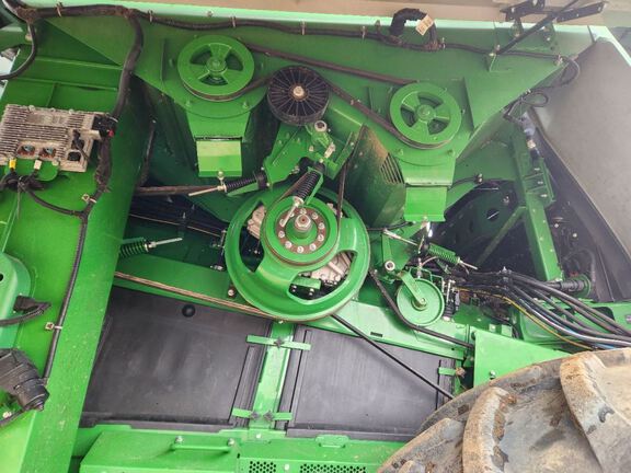 2021 John Deere X9 1000 Combine
