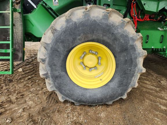 2021 John Deere X9 1000 Combine