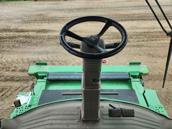 2021 John Deere X9 1000 Combine