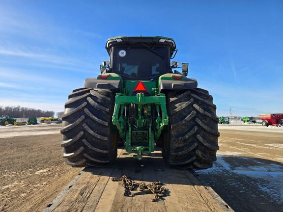 2025 John Deere 8R 230 Tractor