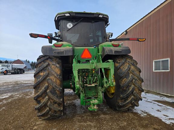 2025 John Deere 7R 210 Tractor
