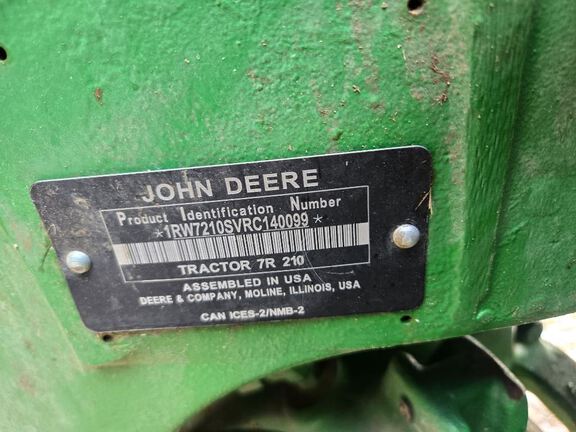 2025 John Deere 7R 210 Tractor
