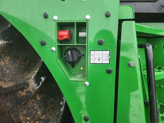 2025 John Deere 9R 540 Tractor 4WD