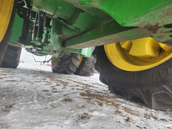 2025 John Deere 9R 540 Tractor 4WD